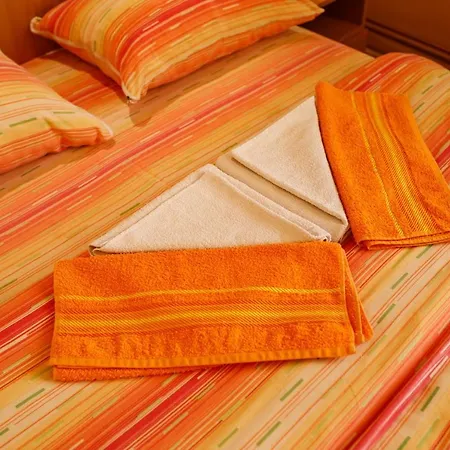 Aparthotel Mico Bradina Slepcevic