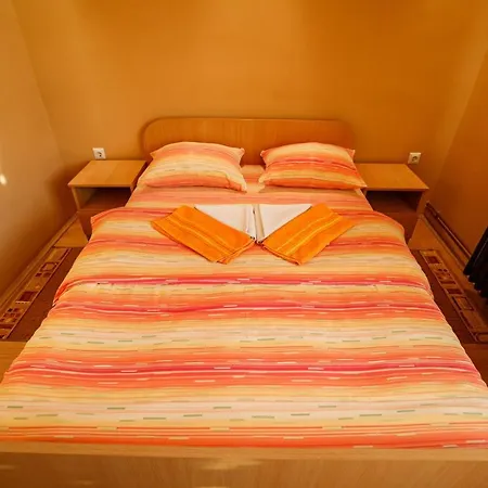 Aparthotel Mico Bradina