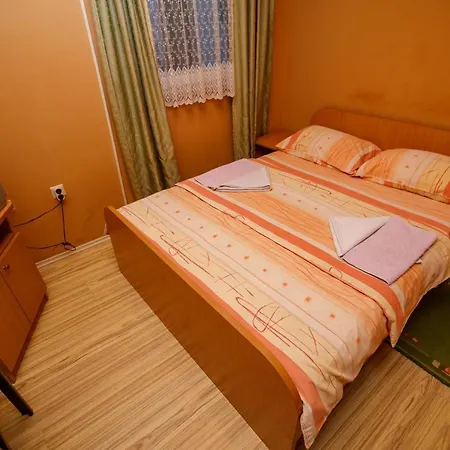 Aparthotel Mico Bradina Slepcevic