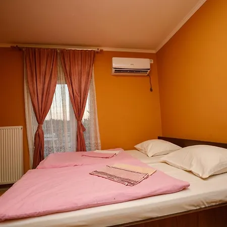 Aparthotel Mico Bradina *